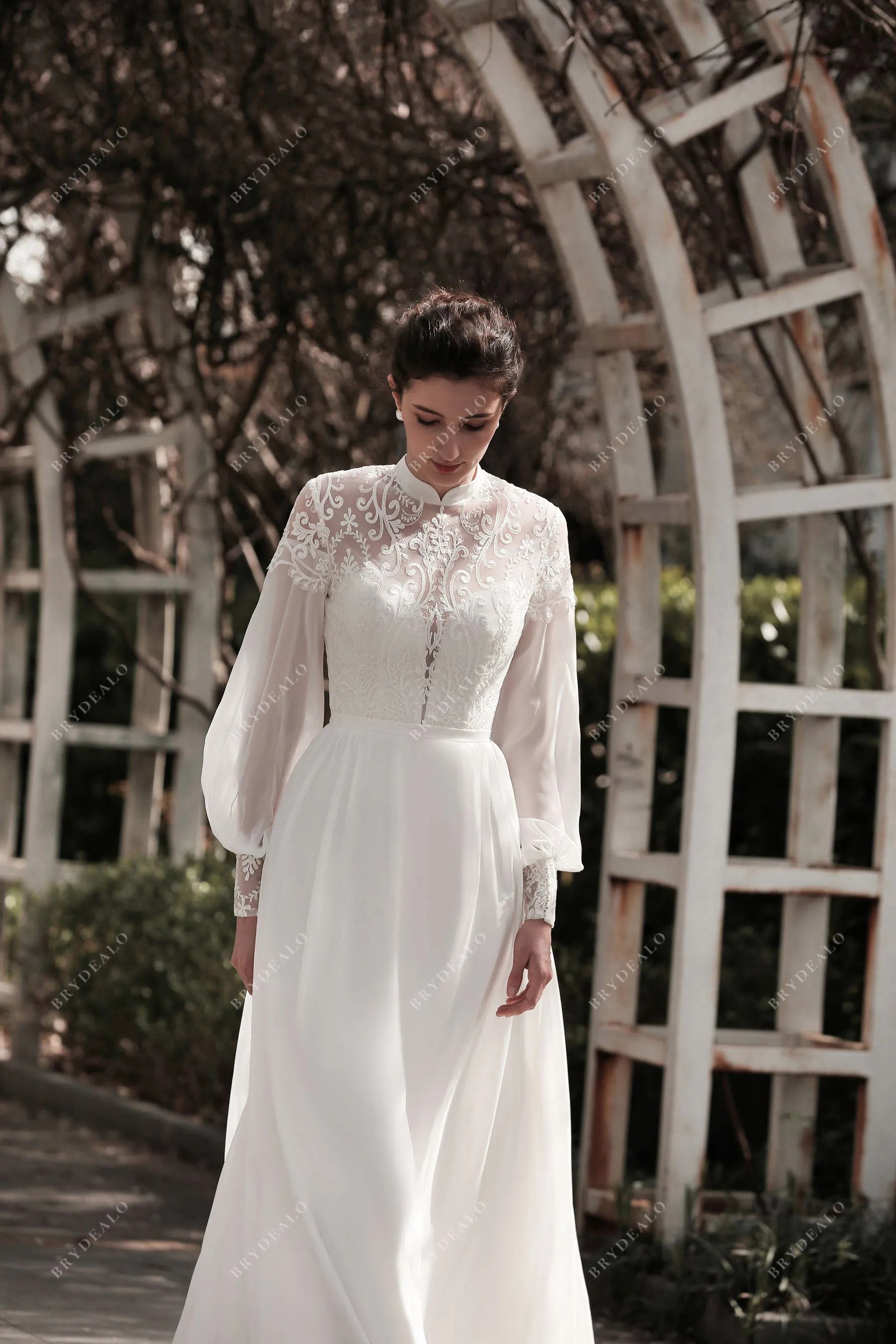 Boho Sleeved Flowy Lace Chiffon Wedding Dress