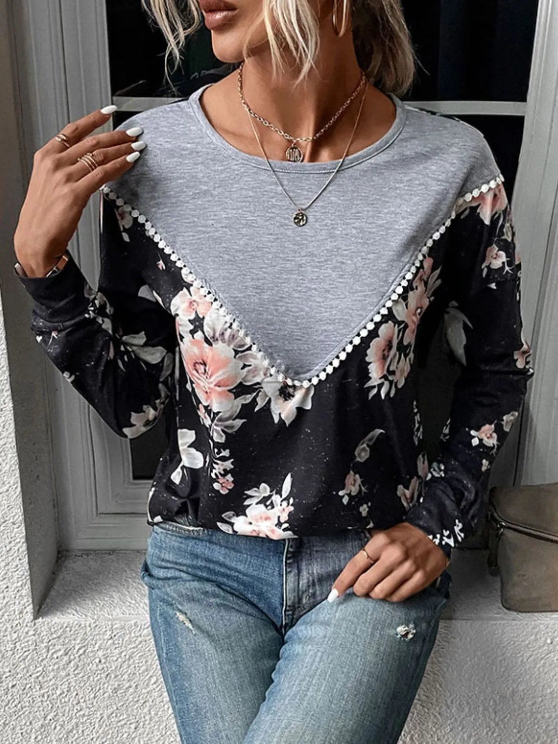 Floral Print Contrast Round Neck Dropped Shoulder Sweatshirt