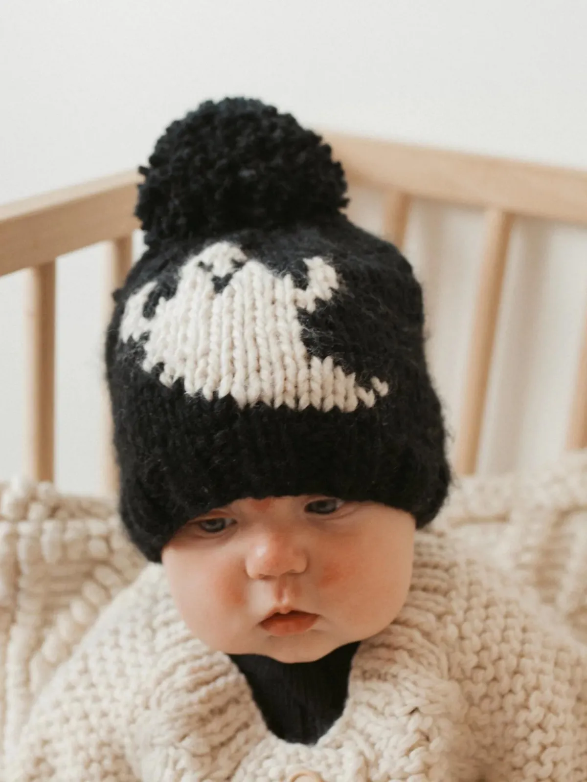 Ghost Knit Pom Hat, Black