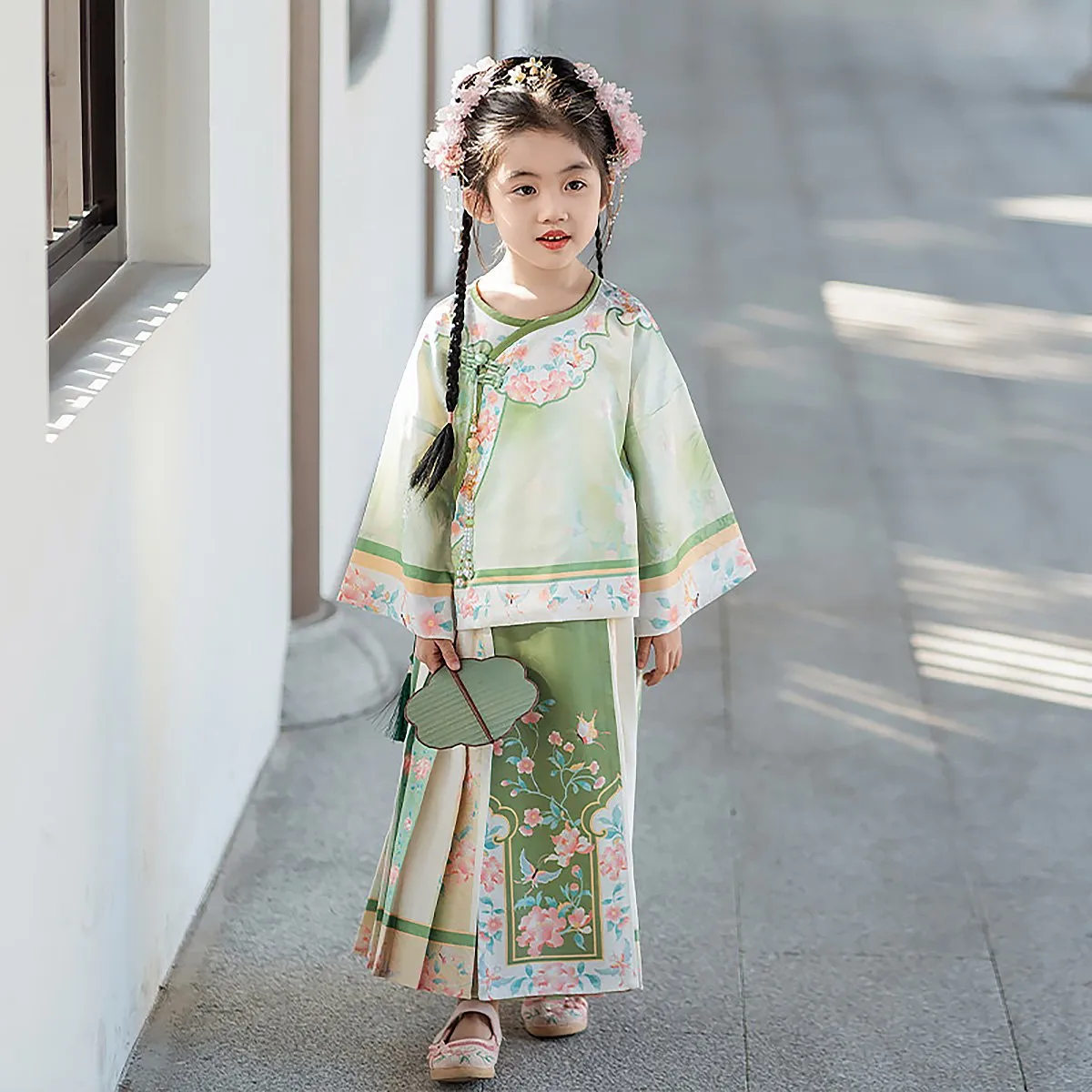 Girls Hanfu Two Piece Cultural Dress Set