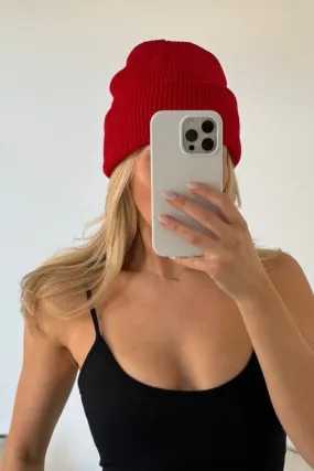 Konnie red knit beanie hat