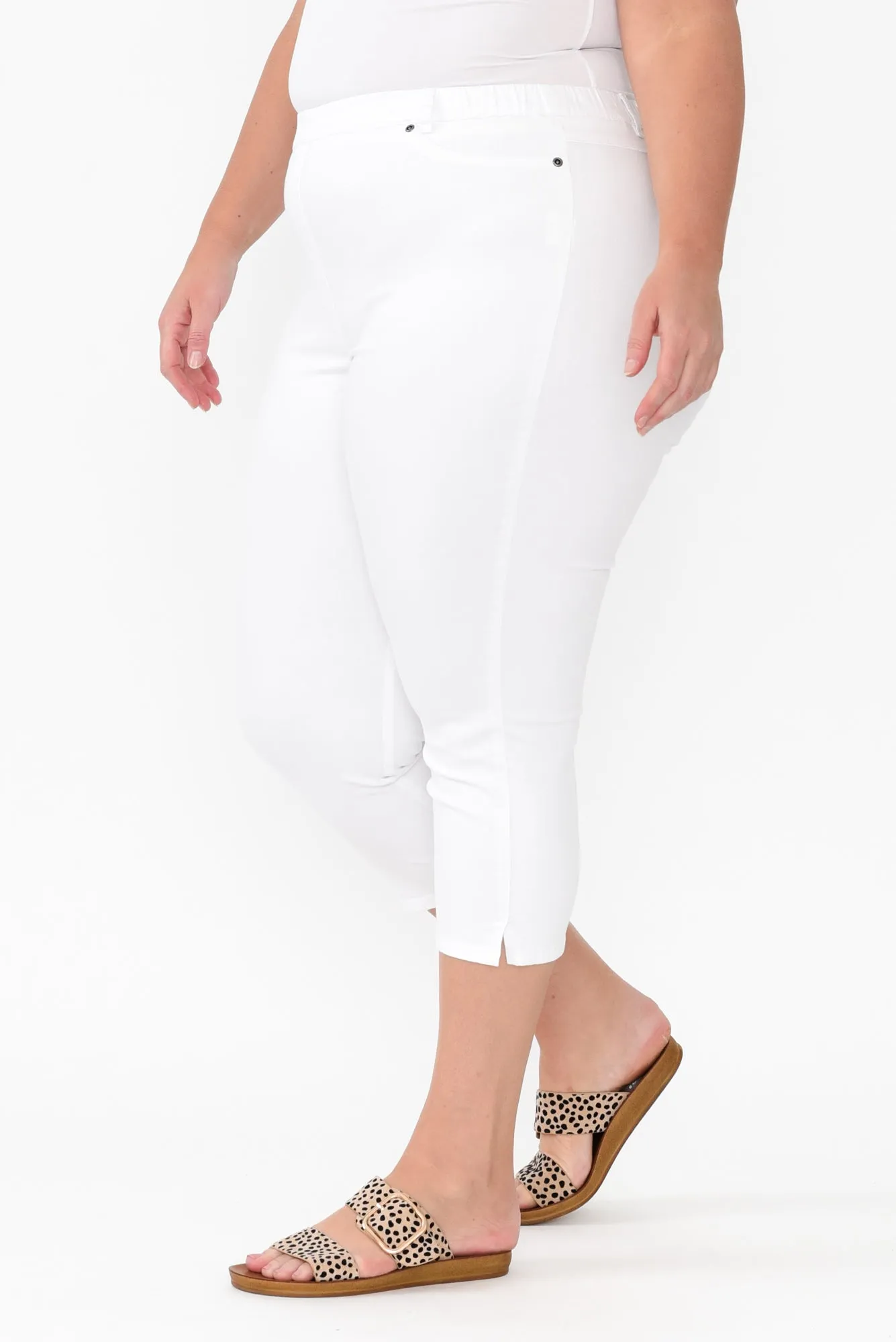 Reed White Stretch Cotton Capri Pants