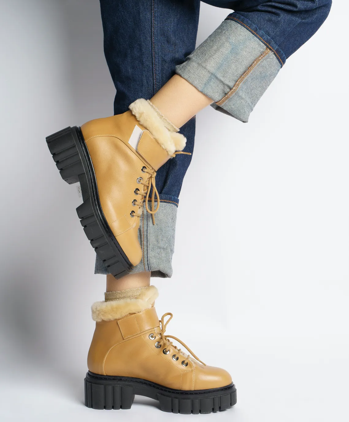 Takara Sand Winter Ankle Boots