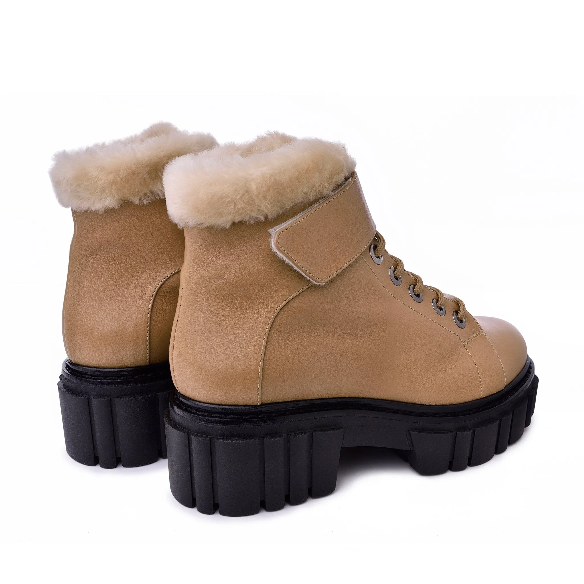 Takara Sand Winter Ankle Boots