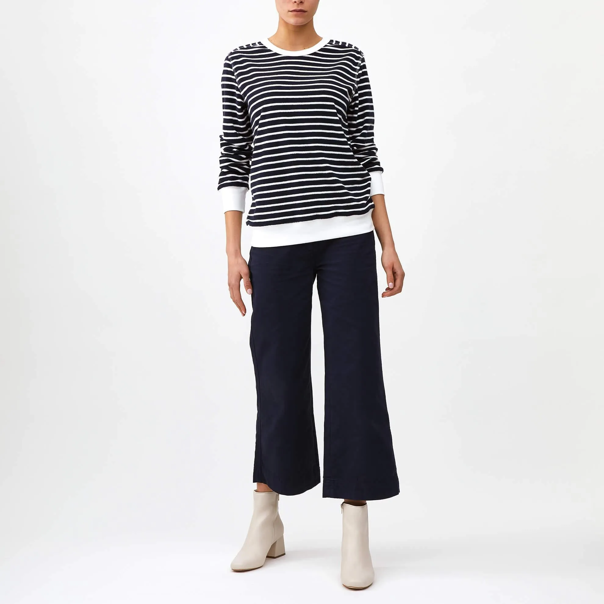 Wide-Leg Crop Pant