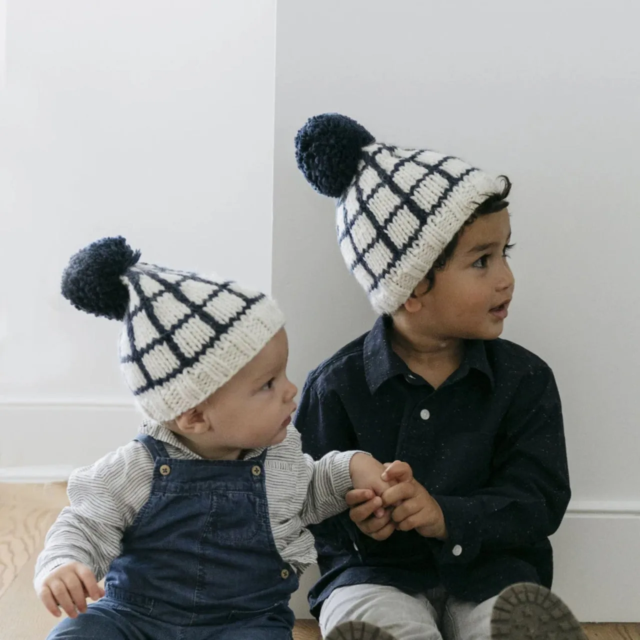 Windowpane Hat, White/Black